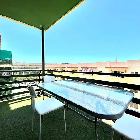 Nice Apartment With Great Views, Los Cristianos לוס כריסטיאנוס