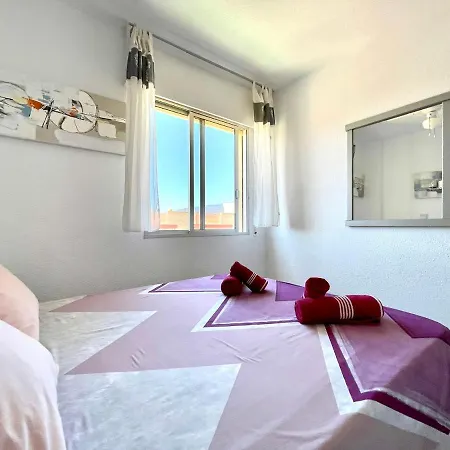 Nice Apartment With Great Views, Los Cristianos דירה